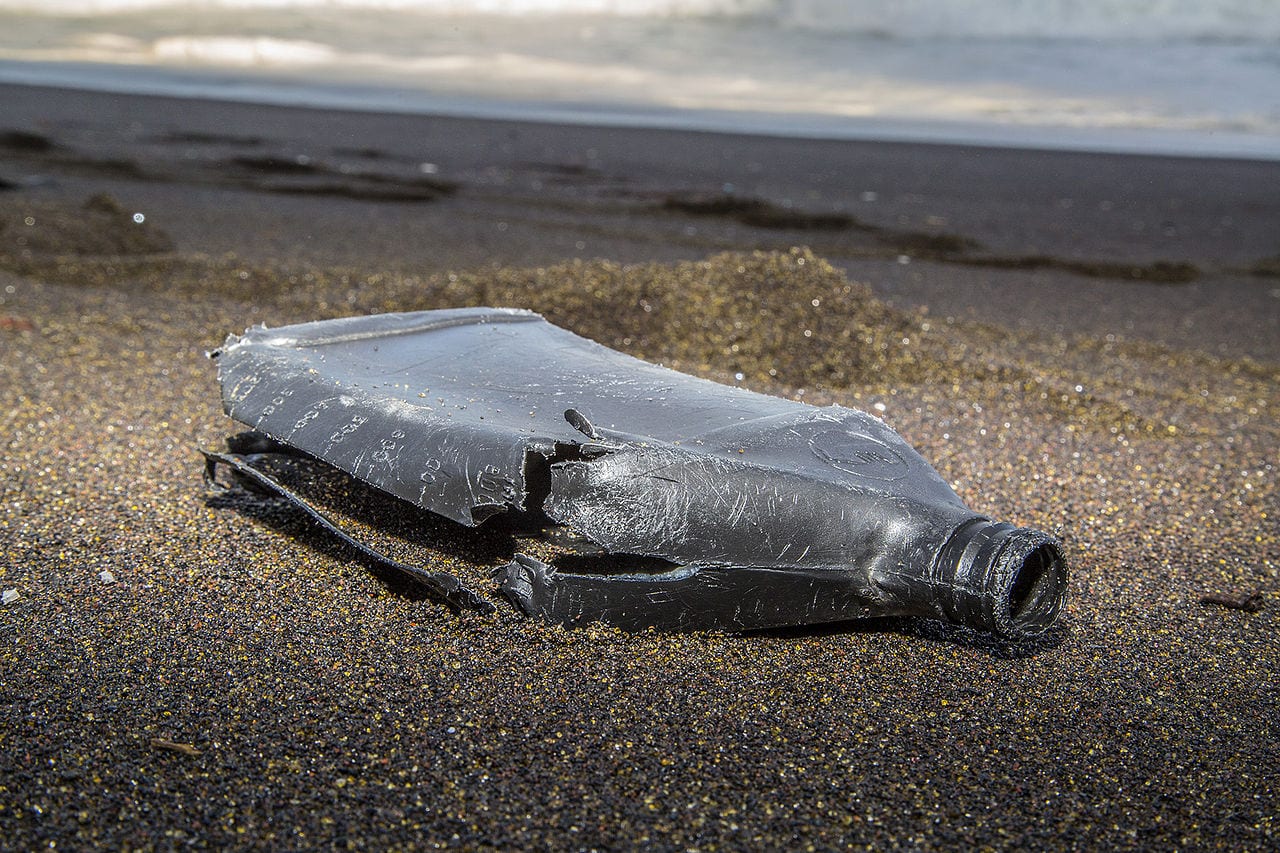 “Galway’s beaches are littered with plastic”, says Green Party ahead of information evening “Galway’s beaches are littered with plastic”, says Green Party ahead of information evening